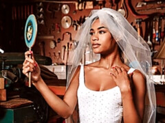 Noire, Sucer une bite, En levrette, 2 femmes 1 homme, Interracial, Lingerie, Adolescente, Plan cul à trois