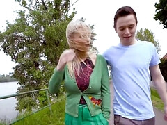 デカチン, デカパイ, ブロンド, ズームショット, イマラチオ, チン, なめる, オッパイの