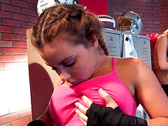 Culo grande, Morena, Lesbiana, Desnudo, Coño, Pelirrojo, Trio