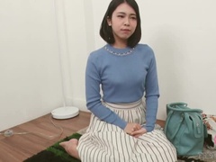 Asiatisch, Blasen, Spermaladung, Hundestellung, Fingern, Lecken, Orgasmus, Titten