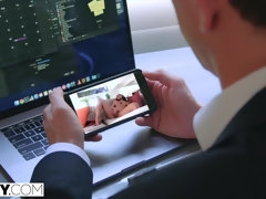 Kont, Kont naar mond, Pijpbeurt, Bruinharig, Pornster, Rijden, Spuiten, Tiener