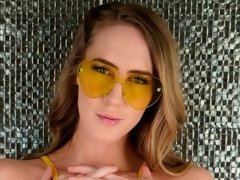 Grosser schwanz, Blondine, Sperma im mund, Spermaladung, Domination, Hardcore, Masturbation, Titten
