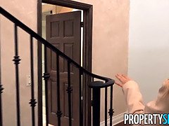 Sucer une bite, Marrant, Poilue, Hd, Petite femme, Chatte, Criant, Nénés