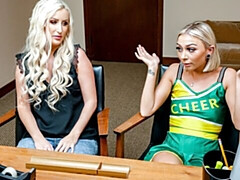 Большая жопа, Большой член, Большие сиськи, Минет, Собачьи, Милф, В офисе, Втроем