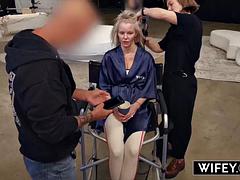 Verga grande, Negro, Rubia, Mamada, Corrida, Ébano, Interracial, Tatuaje