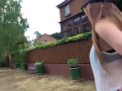 PORNXN Samantha Bentley Pissing in Public