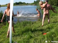 Bekleidet, Nahrung, Selbstgemacht, Orgie, Im freien, Party, Öffentlich, Swingers