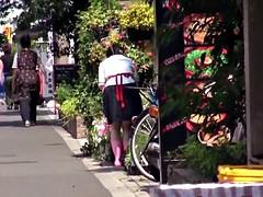 Petite japanese florist pussyfucked in store